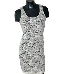 AMBIENCE APPAREL White Black Floral Bodycon Fitted Sleeveless Lined Dress Size L
